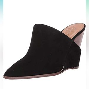 Jessica Simpson Black Pointed Toe Helio Mules - Size 10